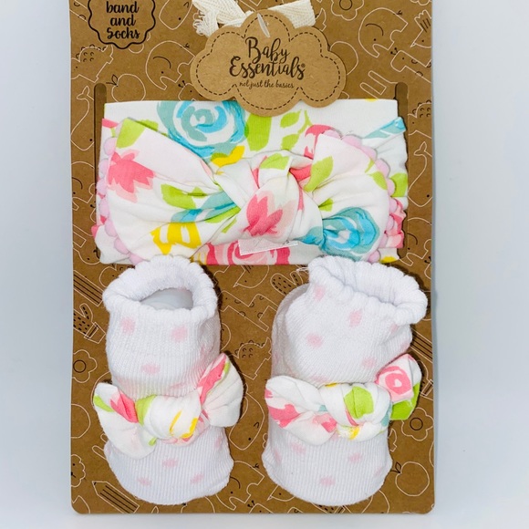 baby essentials headband and socks